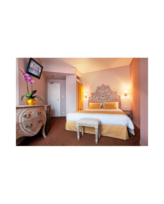 Tete sculptée de lit en bois