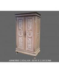 Armoire en bois cérusé modèle Catalane