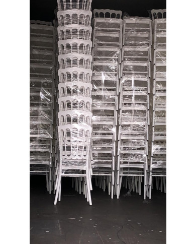 Chaise Napoleon 3 blanche en polypropylène Easy