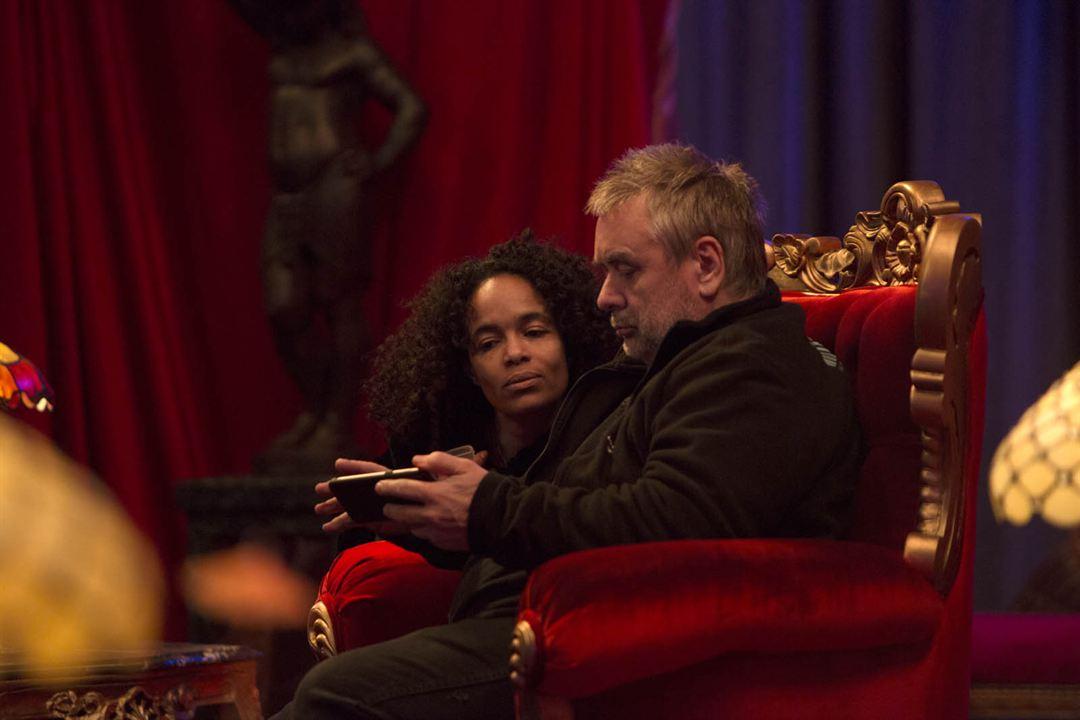 Valerian le nouveau film de Luc Besson a choisi le mobilier de deco-prve.com  